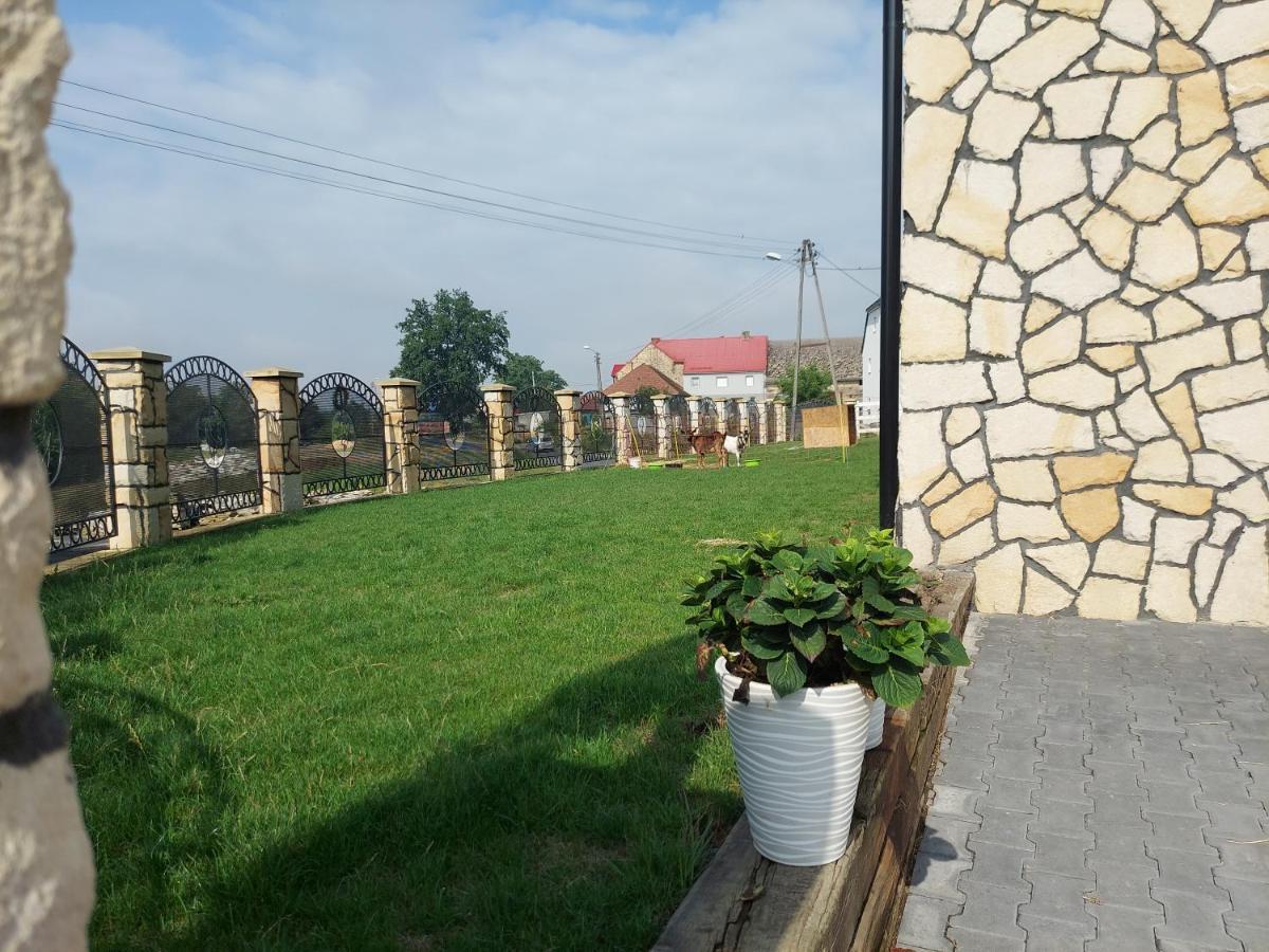 Agroturystyka Ranczo Gosciszow Nowogrodziec エクステリア 写真
